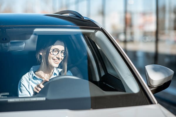 The Pros and Cons of Electric Cars