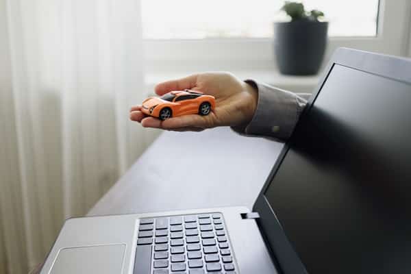 Avoid Buying A Car Online