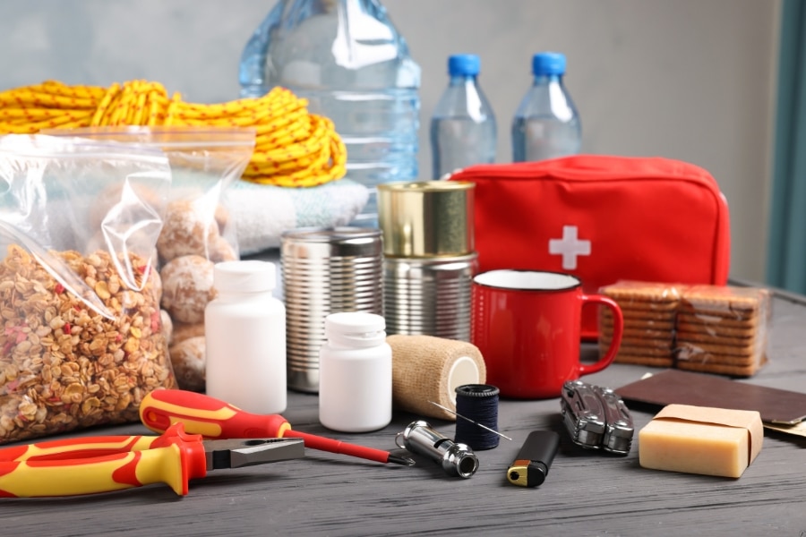How To Prepare A Car Emergency Kit