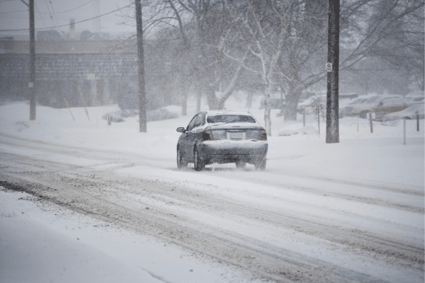 Easy-To-Forget Tips When Driving In Snow