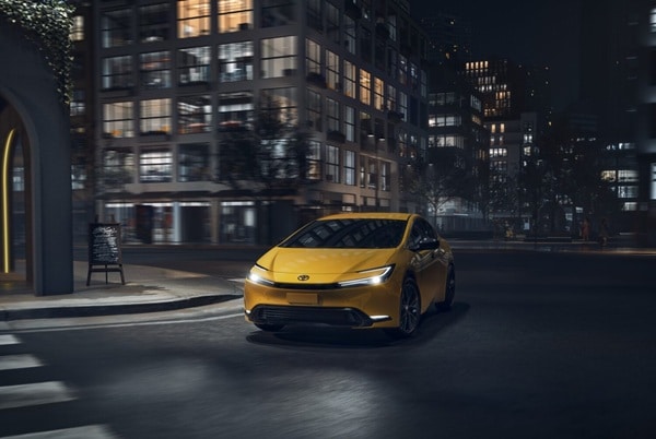 7 Cars That Will Save You a Fortune on Gas This Year